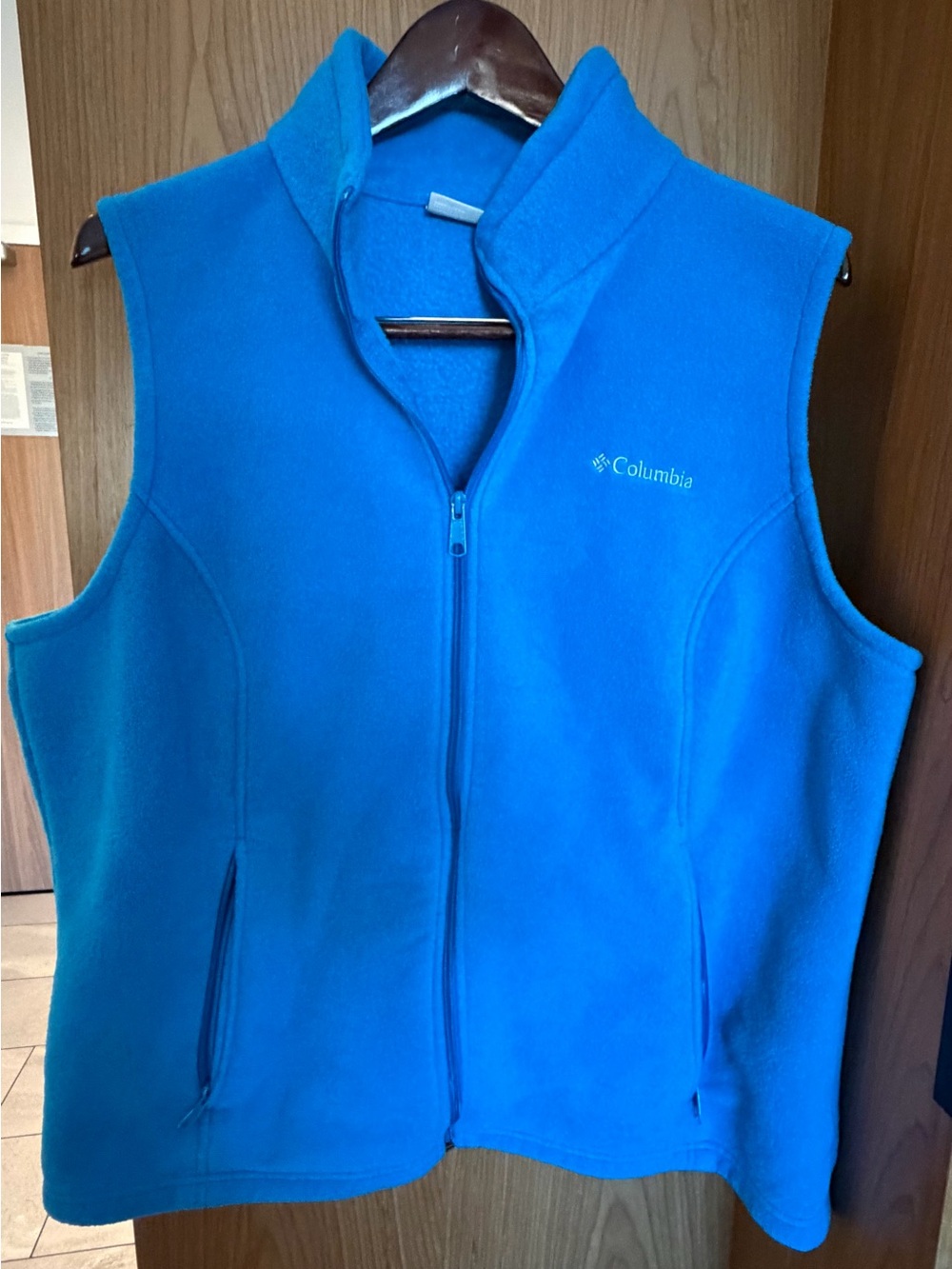 Columbia Women’s Blue Fleece Vest - Lightweight Warmth